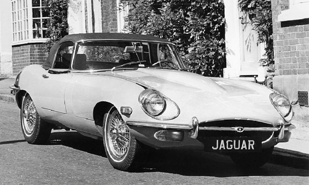 Jaguar Service E Type small